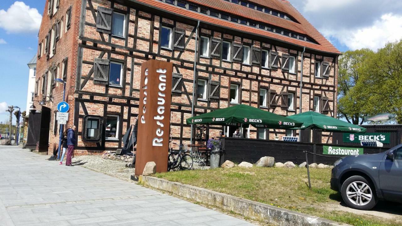 Ferienhaus Storchenweg Mahlzow Exterior photo